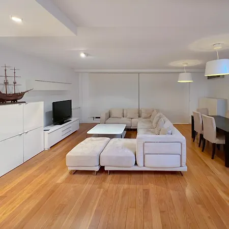 I Local Rentss Hébergement de vacances *